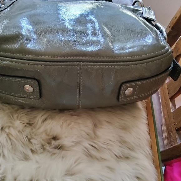 Authentic COACH Zoe Handbag EUC - Picture 11 of 16